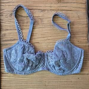 Victoria's Secret Dream Angels Pushup w/o Padding Metallic Blue Lace Bra 32DD